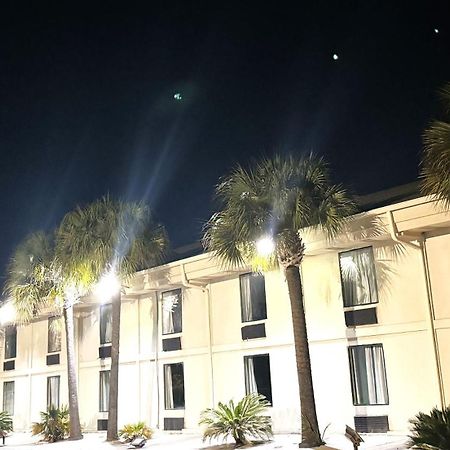 Regency Inn & Suites เพนซาโคลา ภายนอก รูปภาพ